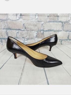 Vintage Italian Leather Kitten Heels Black Leather Pointed Toe Size 40 1/2=9-9.5